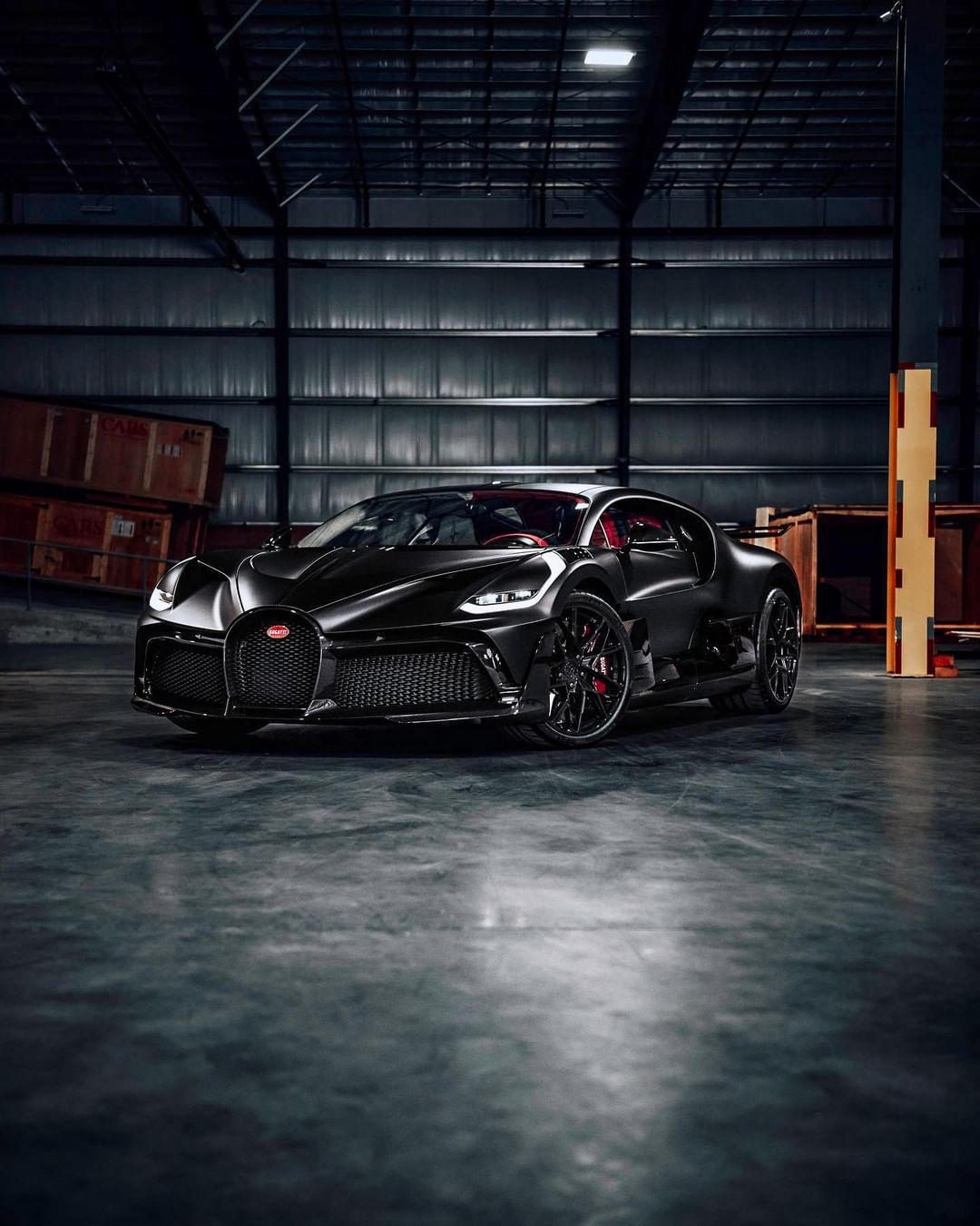 image  1 BUGATTI - When the DIVO was born, the traditional world of coachbuilding was brought surging into th
