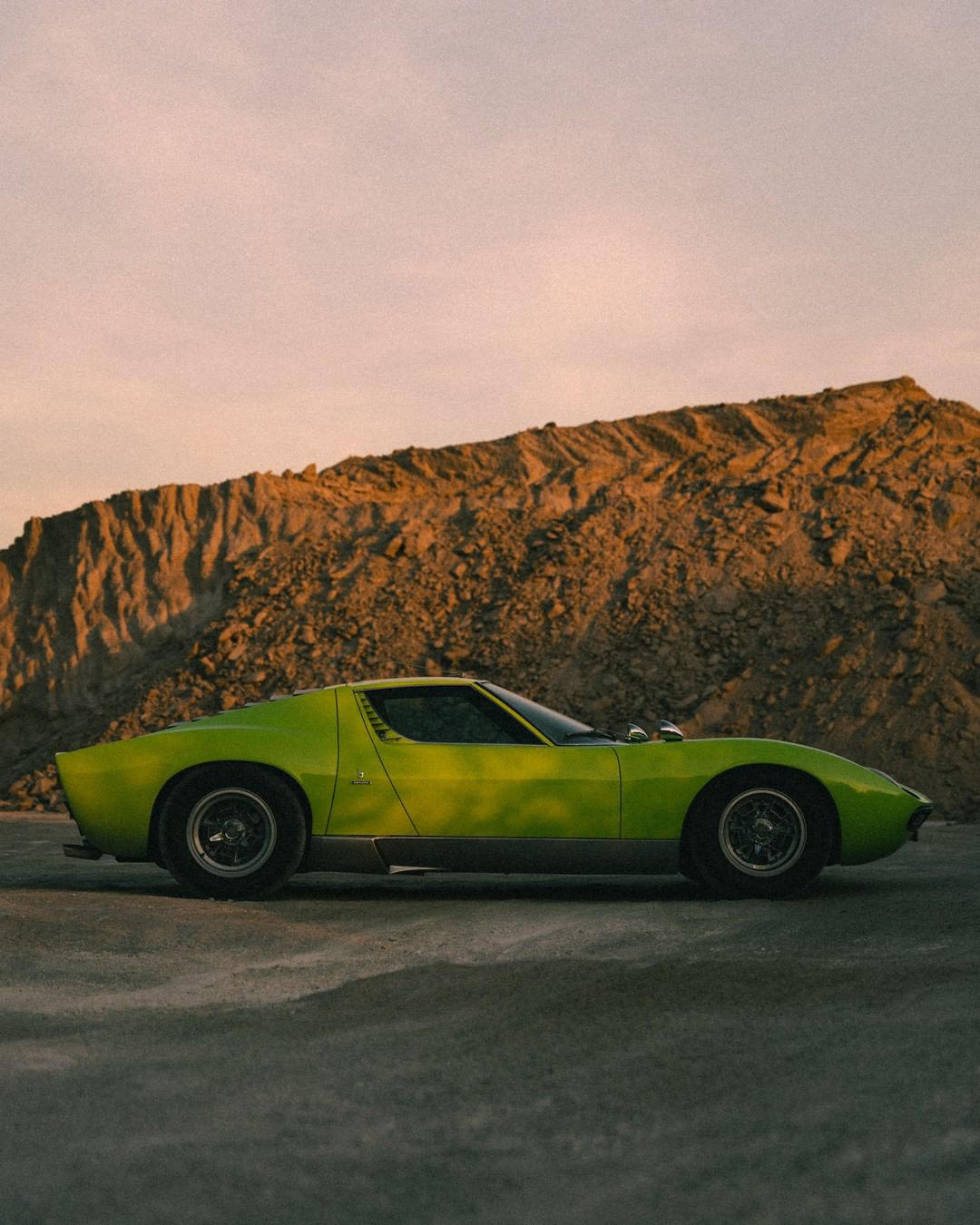 Lamborghini - Asphalt to asphalt, dust to dust
