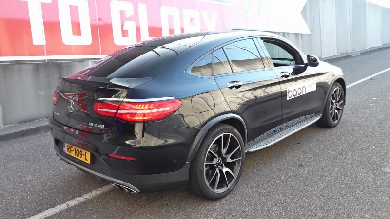 image 0 Mercedes-benz Glc 43 Amg With Decat Exhaust! Revs Accelerations Exhaust Sounds! ⚠️