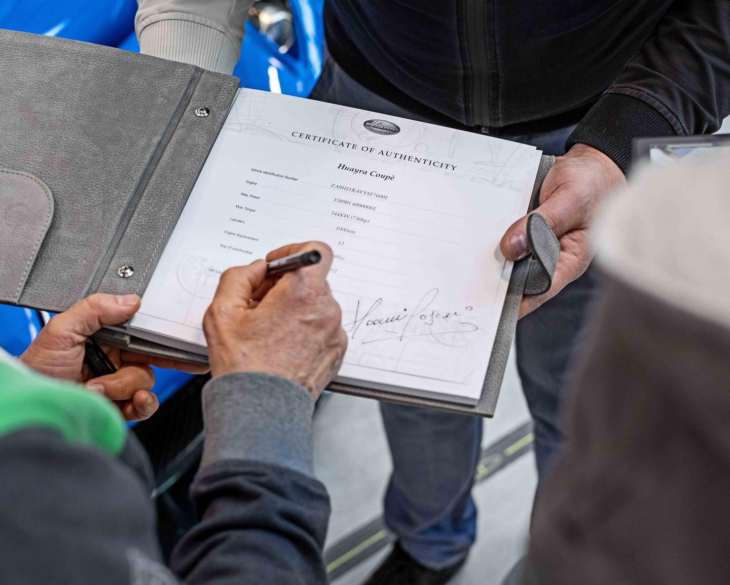Pagani Automobili Official - More than 400 checks